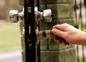 Golden Locksmith Services Brookeville, MD 301-327-0574 - 13-Re-Key-Locks