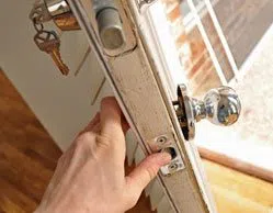 Golden Locksmith Services Brookeville, MD 301-327-0574 - 7-Lock-Changing
